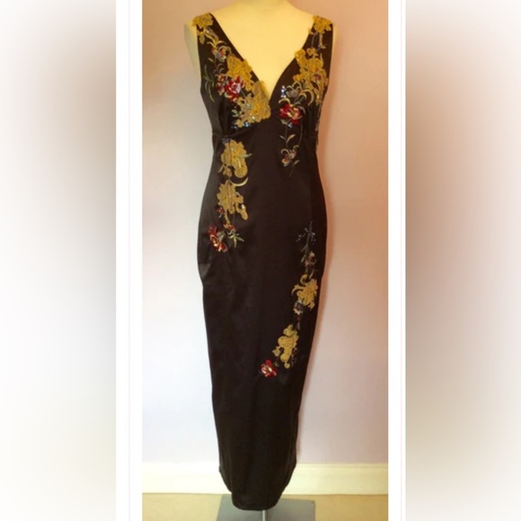 Planet Black Embroidered Dress – Size 12 whimsy goth - Picture 1 of 9